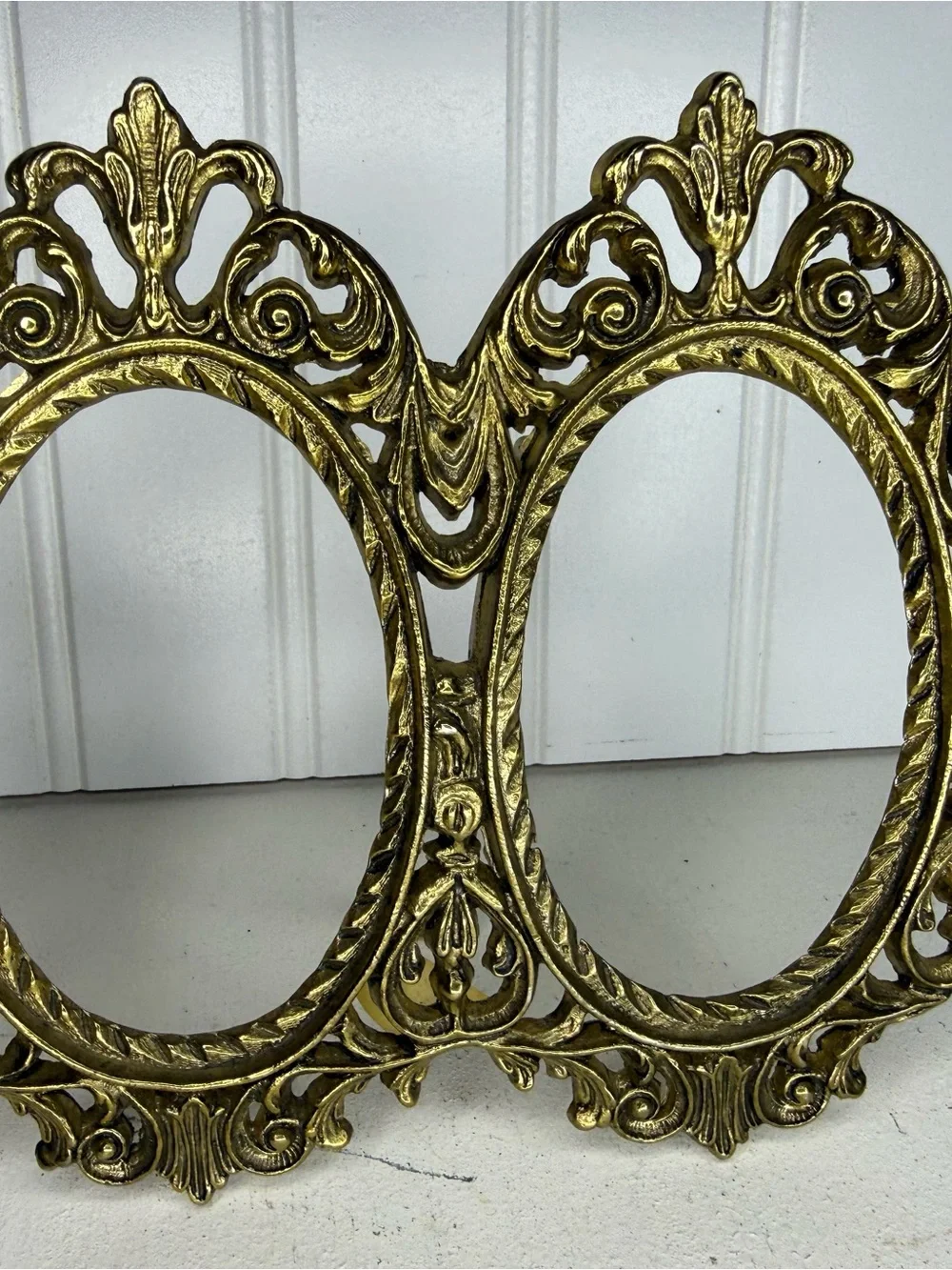 Antique Brass Tone Double Oval Frame with Stand, Vintage Art Nouveau Ornate Fram